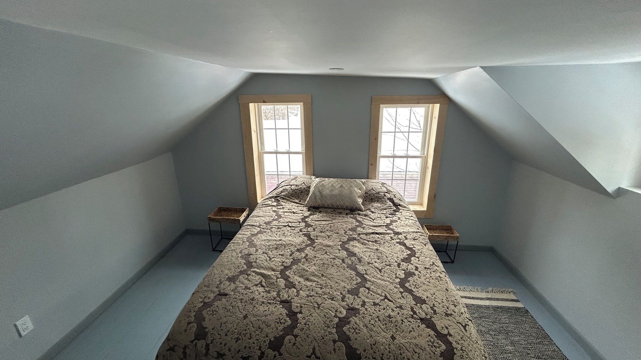 Photo of Bedroom in East Jamaica