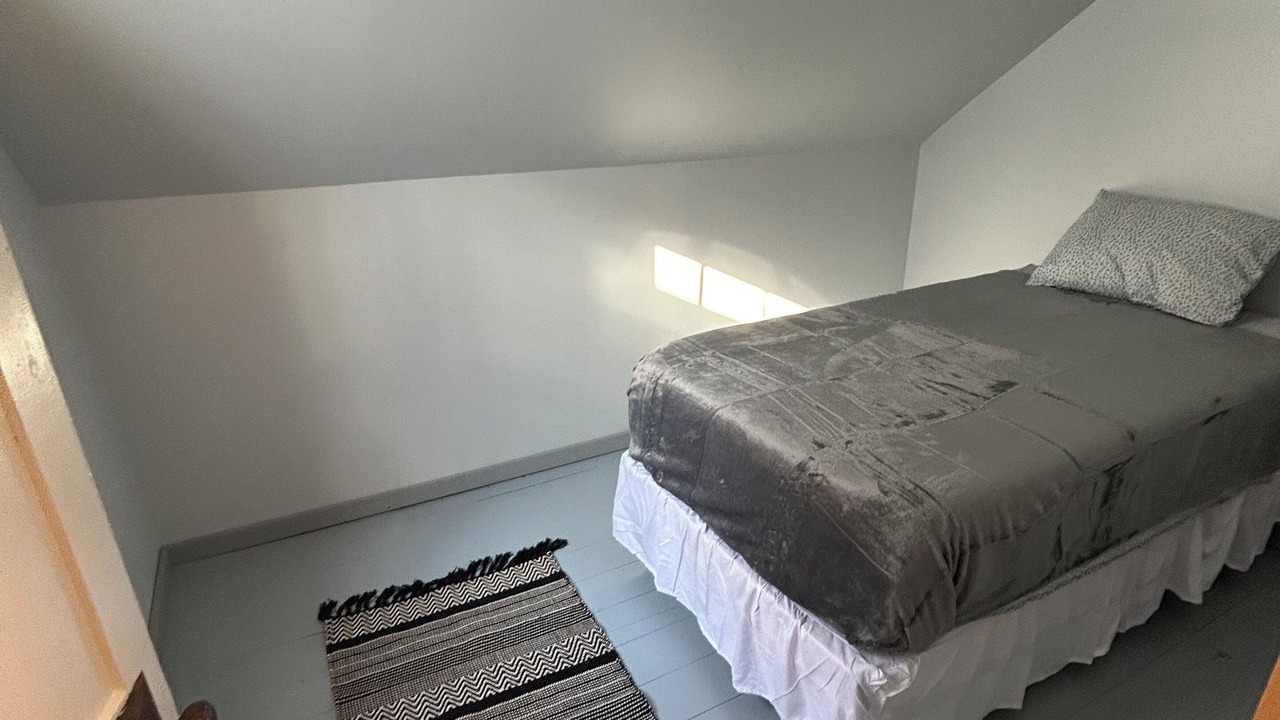 Photo of Bedroom in East Jamaica