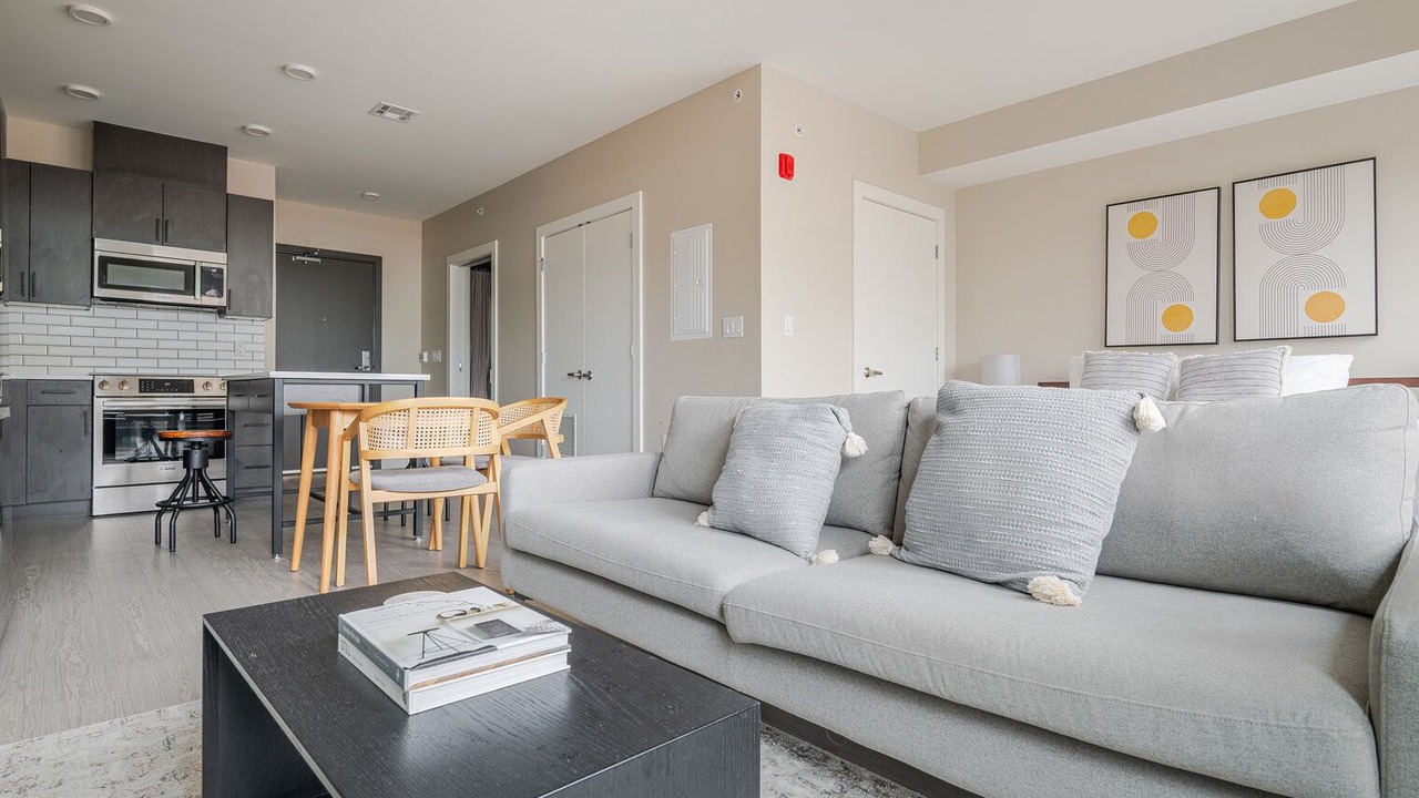 Photo of Livingroom in East Cambridge
