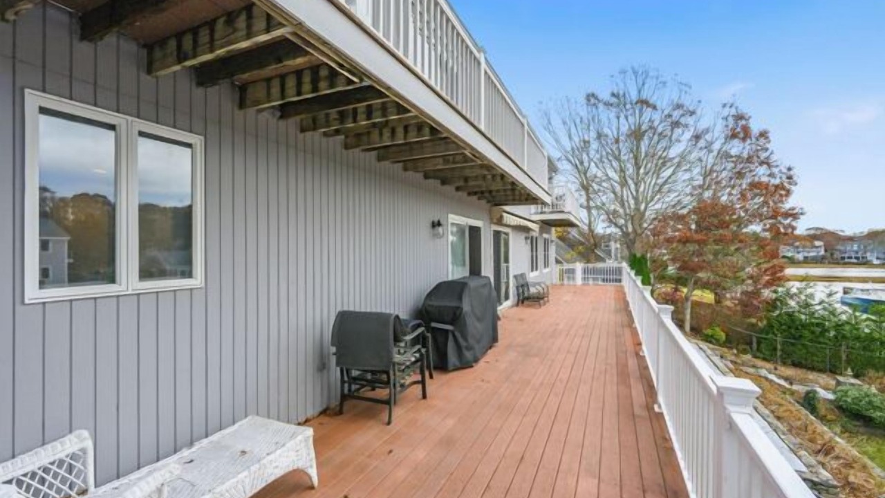 Photo of Patio Balcony in East Falmouth