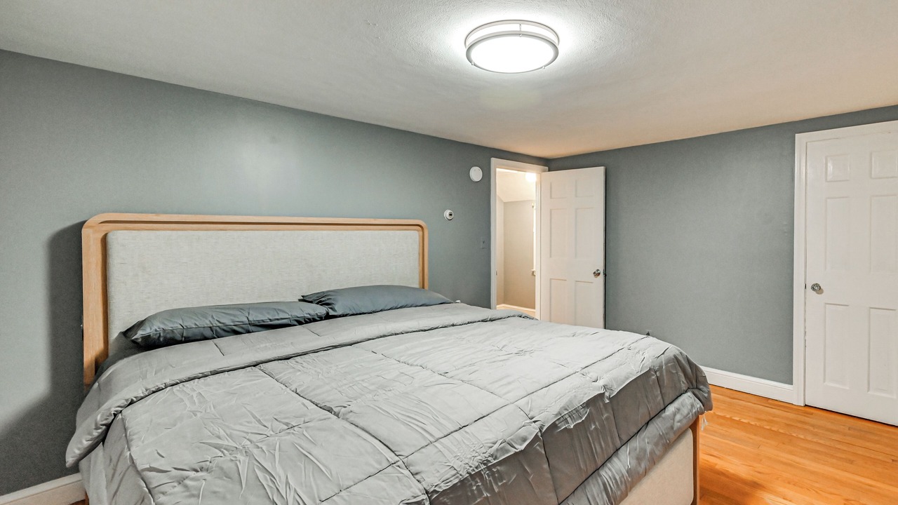 Photo of Bedroom in Silver Lane
