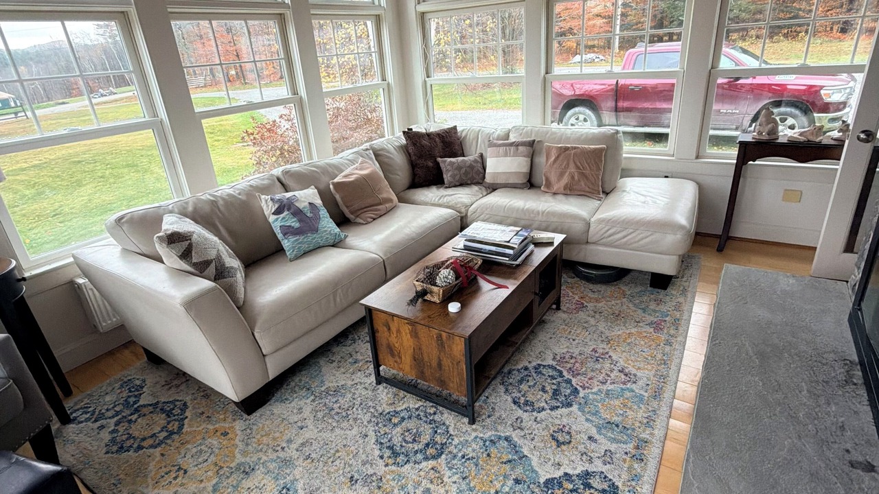 Photo of Livingroom in Andover