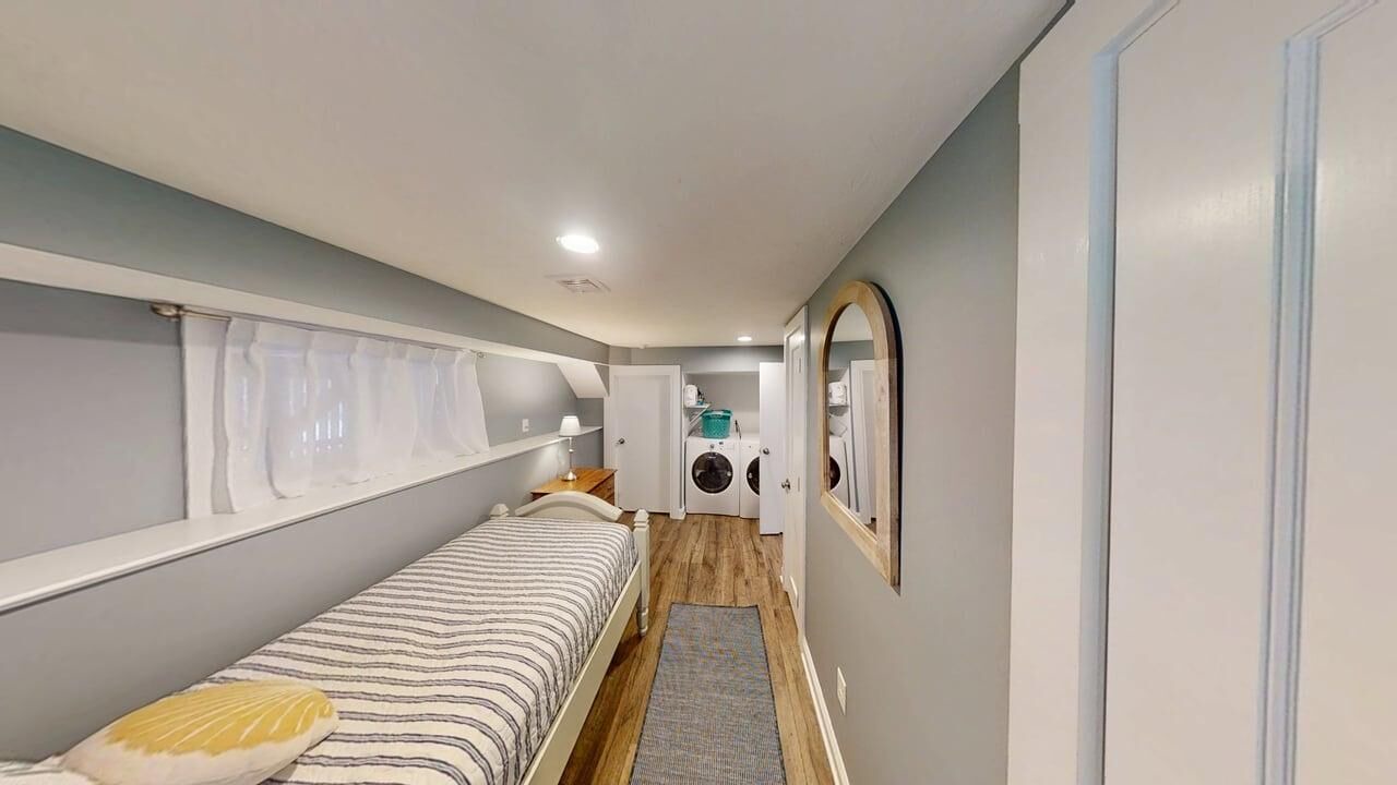 Photo of Bedroom in Summersea