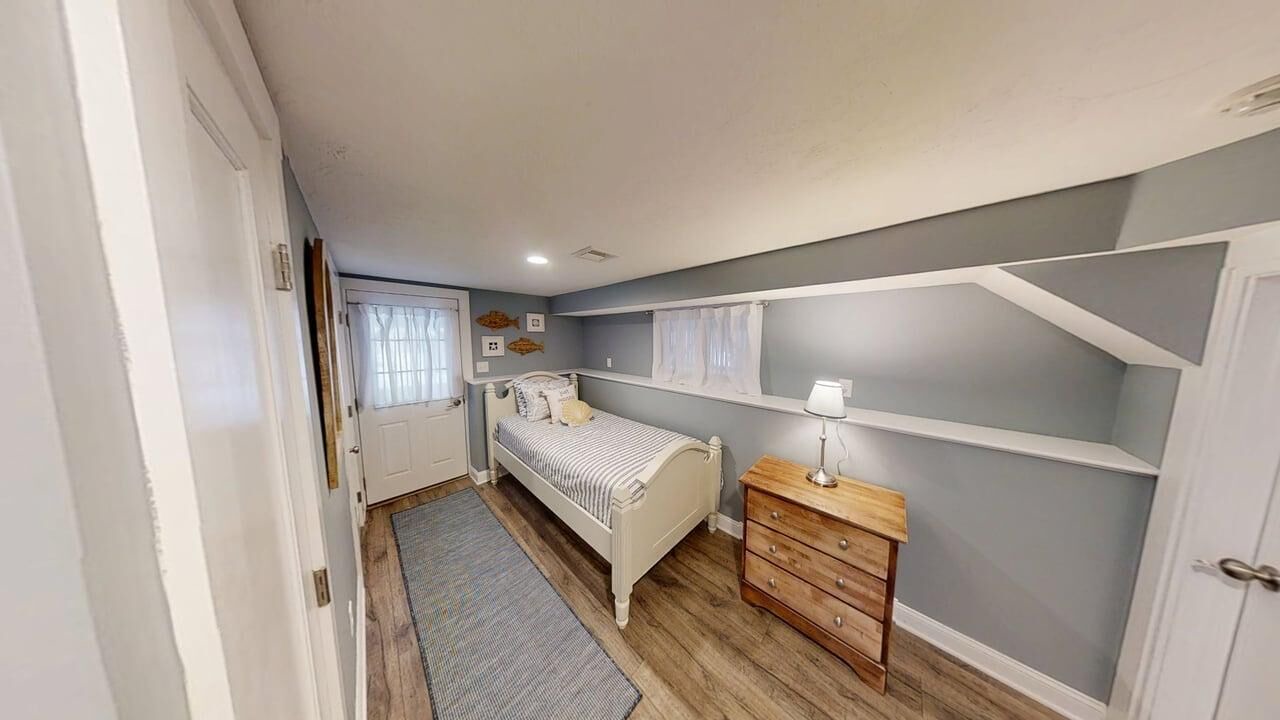 Photo of Bedroom in Summersea