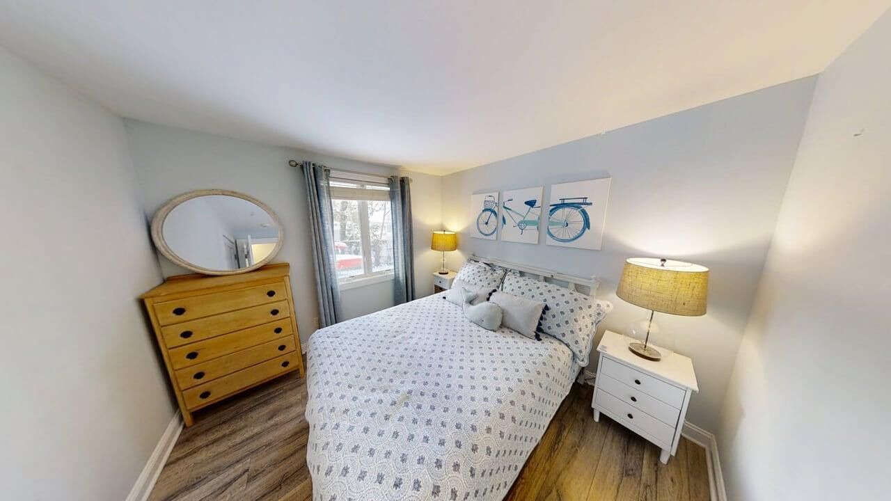 Photo of Bedroom in Summersea