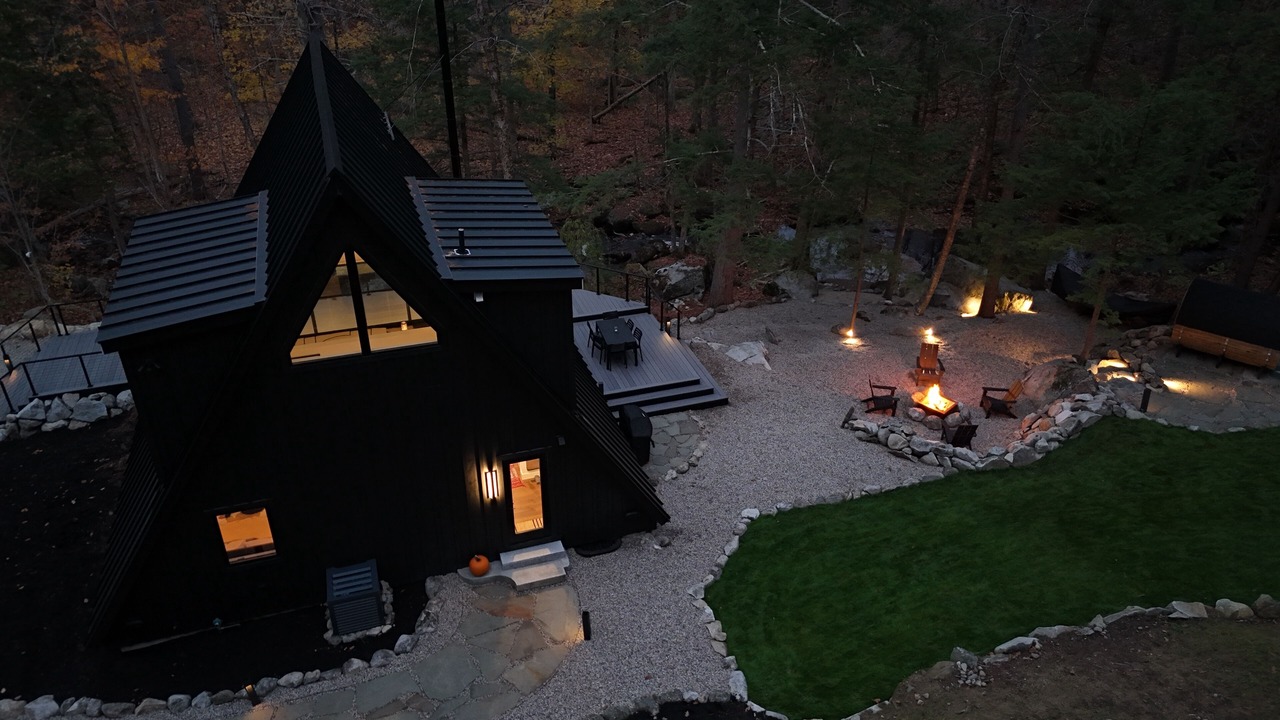 Photo of Outdoor in Melvin Village