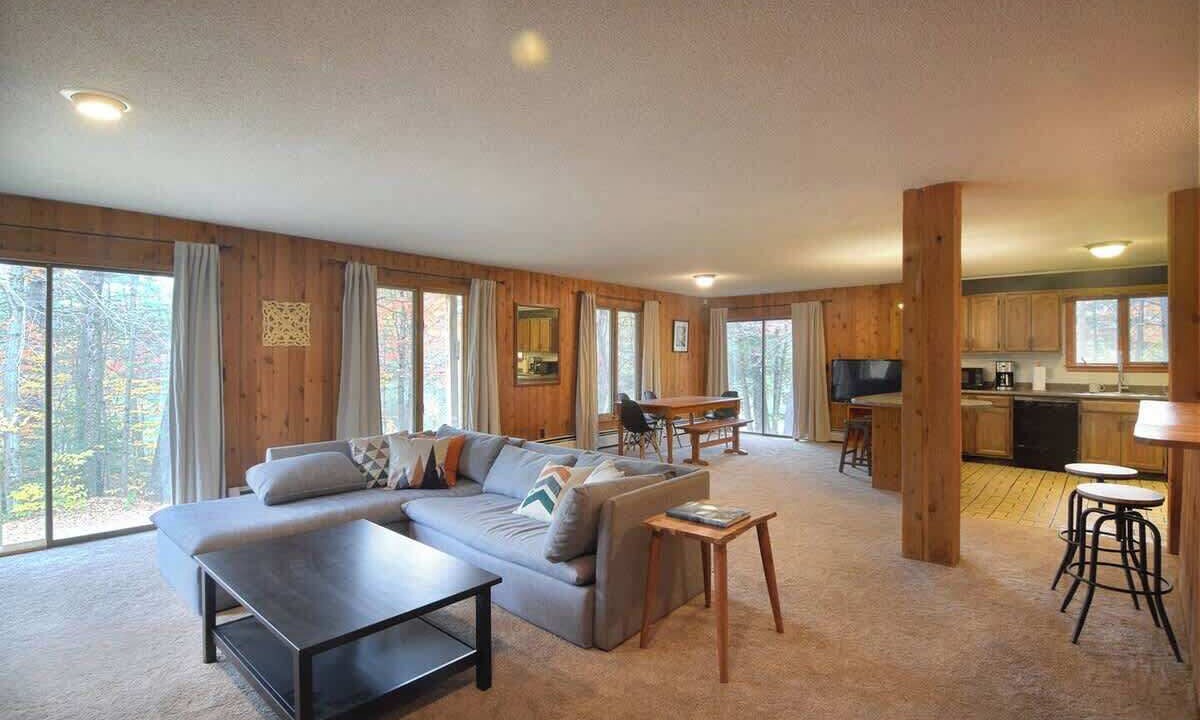 Photo of Livingroom in Londonderry