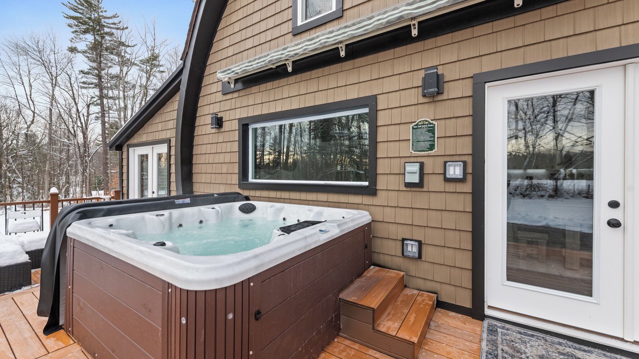 Photo of Patio Balcony in Moultonborough