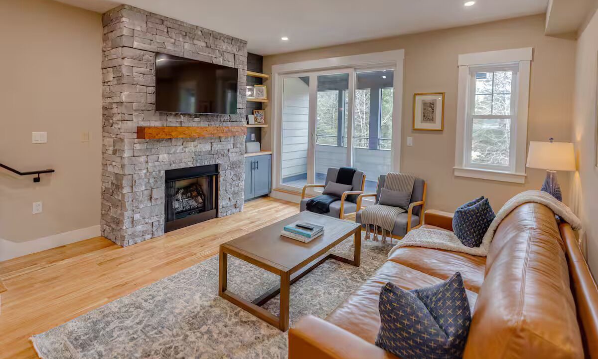 Photo of Livingroom in Waterville Valley