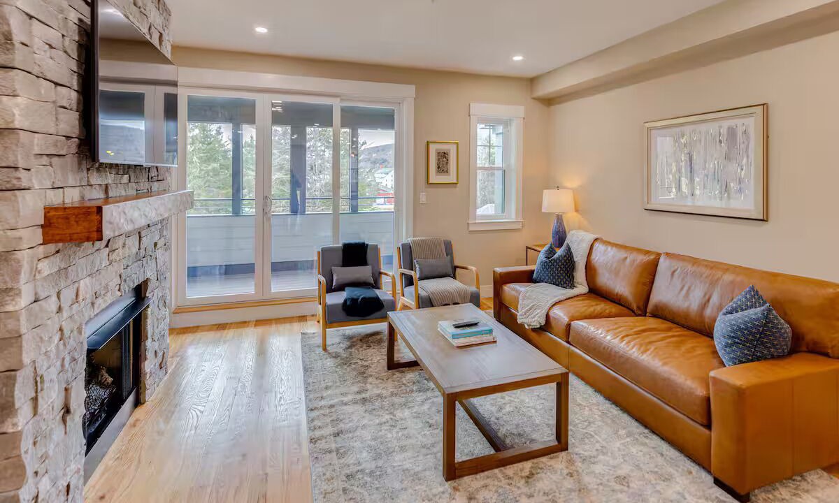 Photo of Livingroom in Waterville Valley