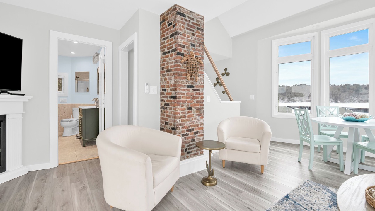 Photo of Livingroom in East Greenwich