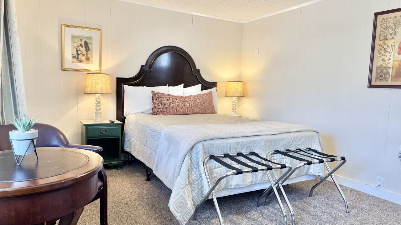 Photo of Bedroom in Hulls Cove