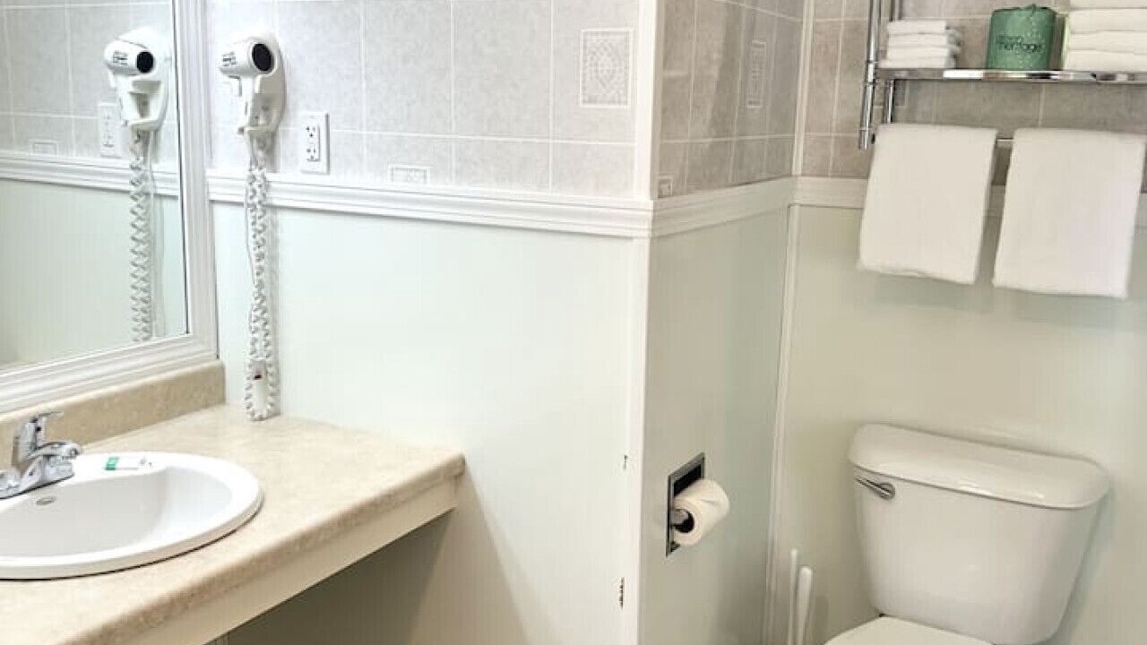 Photo of Bathroom in Hulls Cove