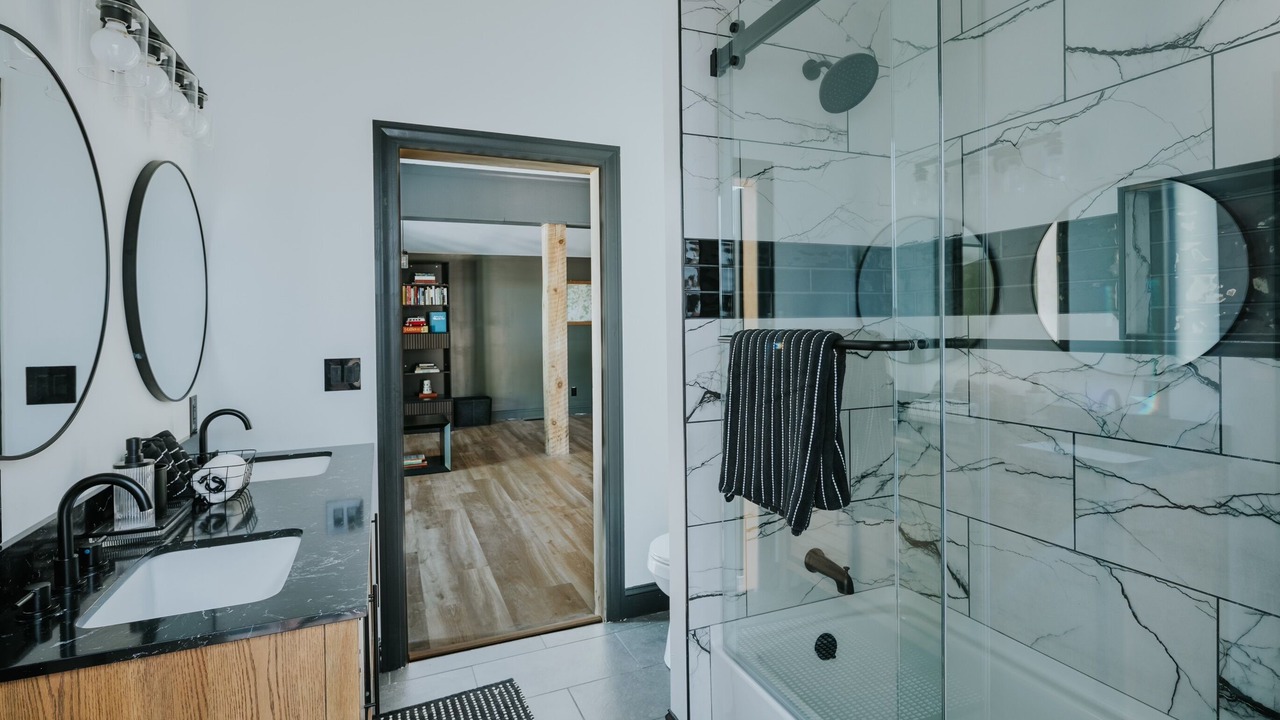 Photo of Bathroom in Saranac