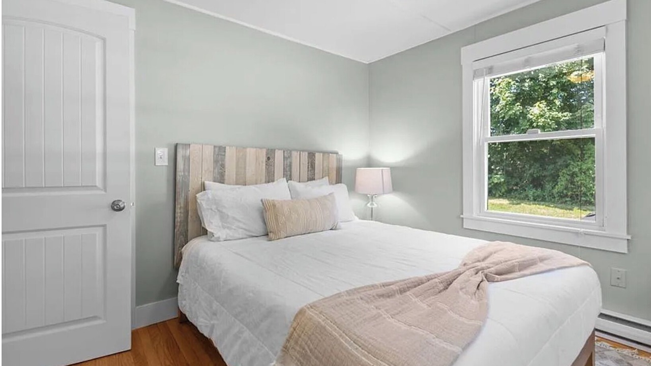 Photo of Bedroom in Narragansett