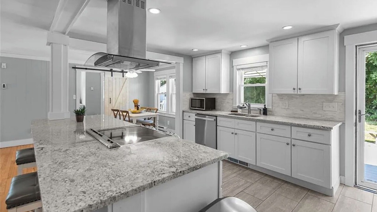 Photo of Kitchen in Narragansett