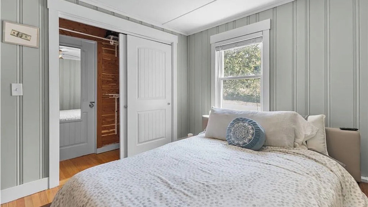 Photo of Bedroom in Narragansett