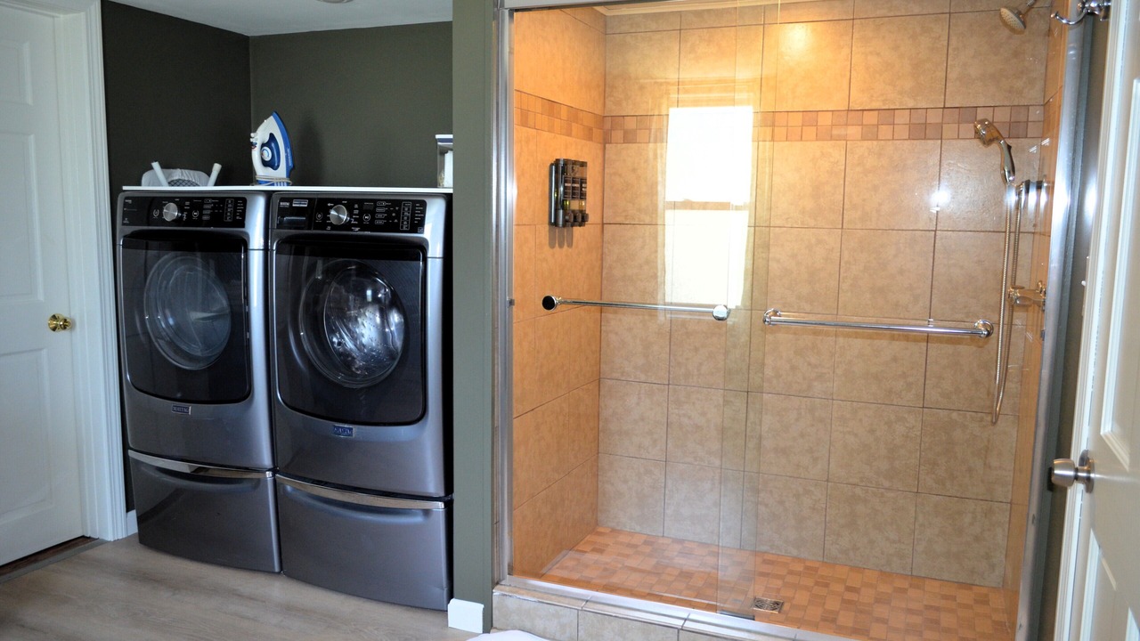Photo of Bathroom in Saunderstown