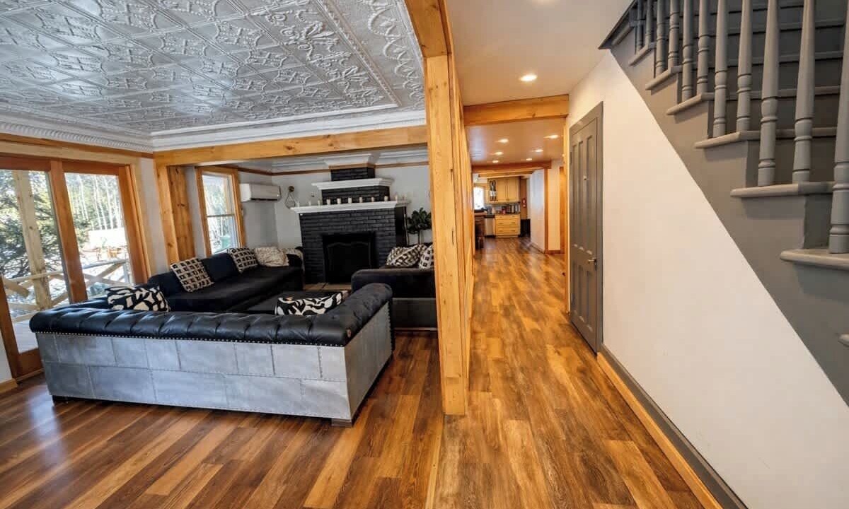 Photo of Livingroom in Haines Falls