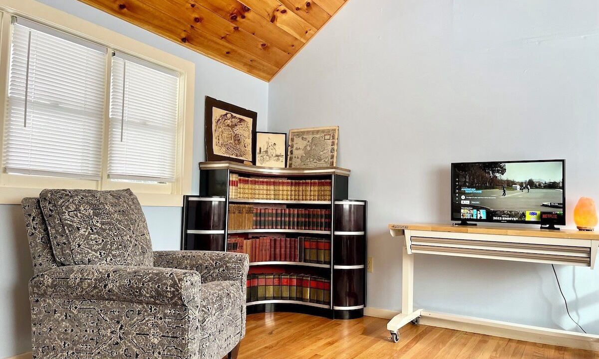 Photo of Bedroom in Glendale