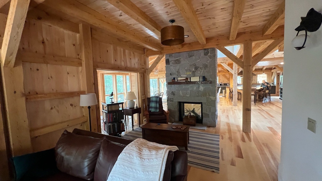 Photo of Livingroom in Mount Vernon