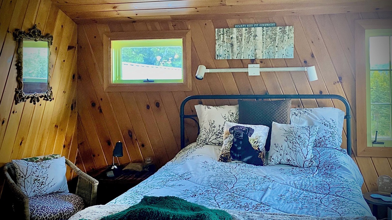 Photo of Bedroom in Campton