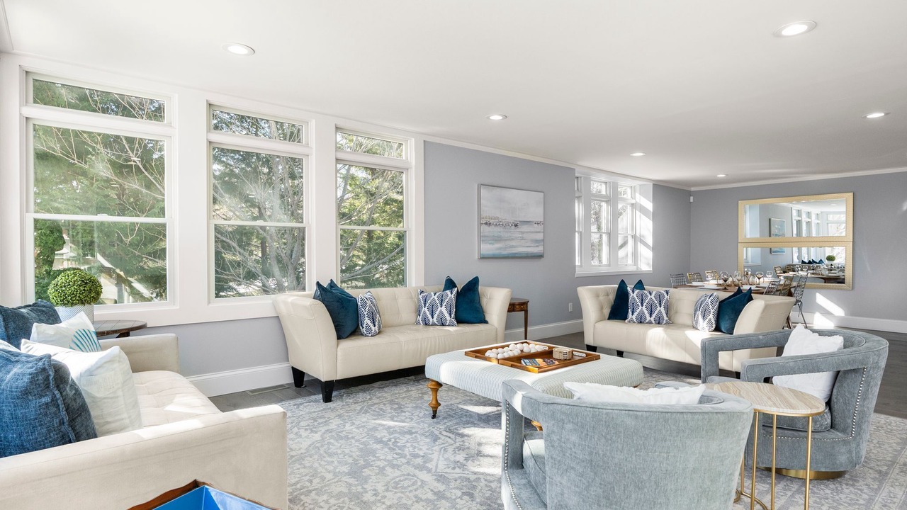 Photo of Livingroom in Eastham