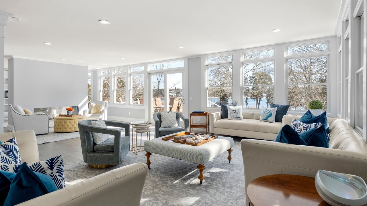 Photo of Livingroom in Eastham