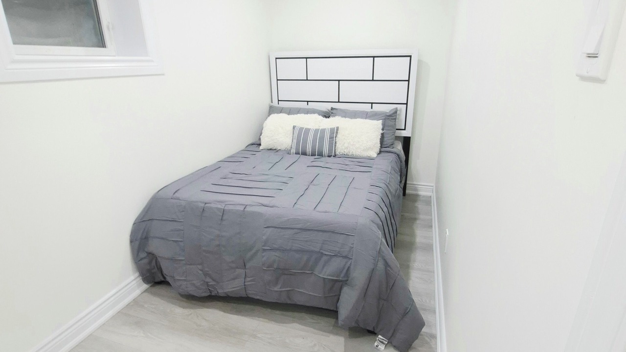 Photo of Bedroom in Thorold