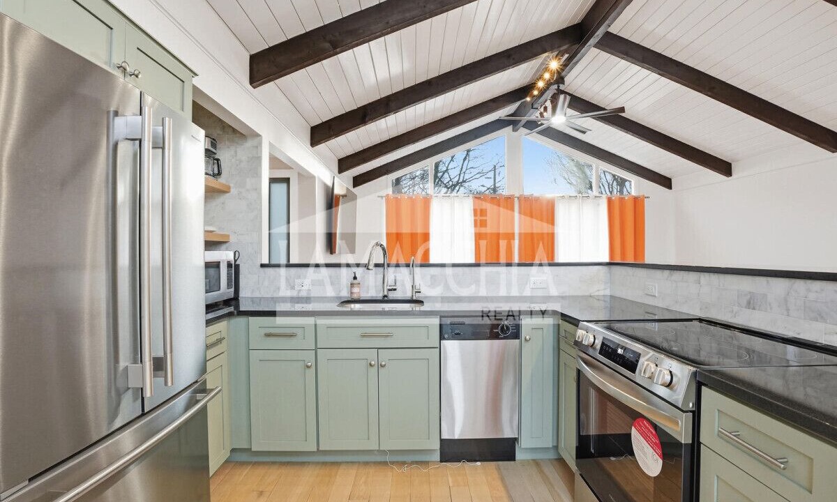 Photo of Kitchen in East Falmouth
