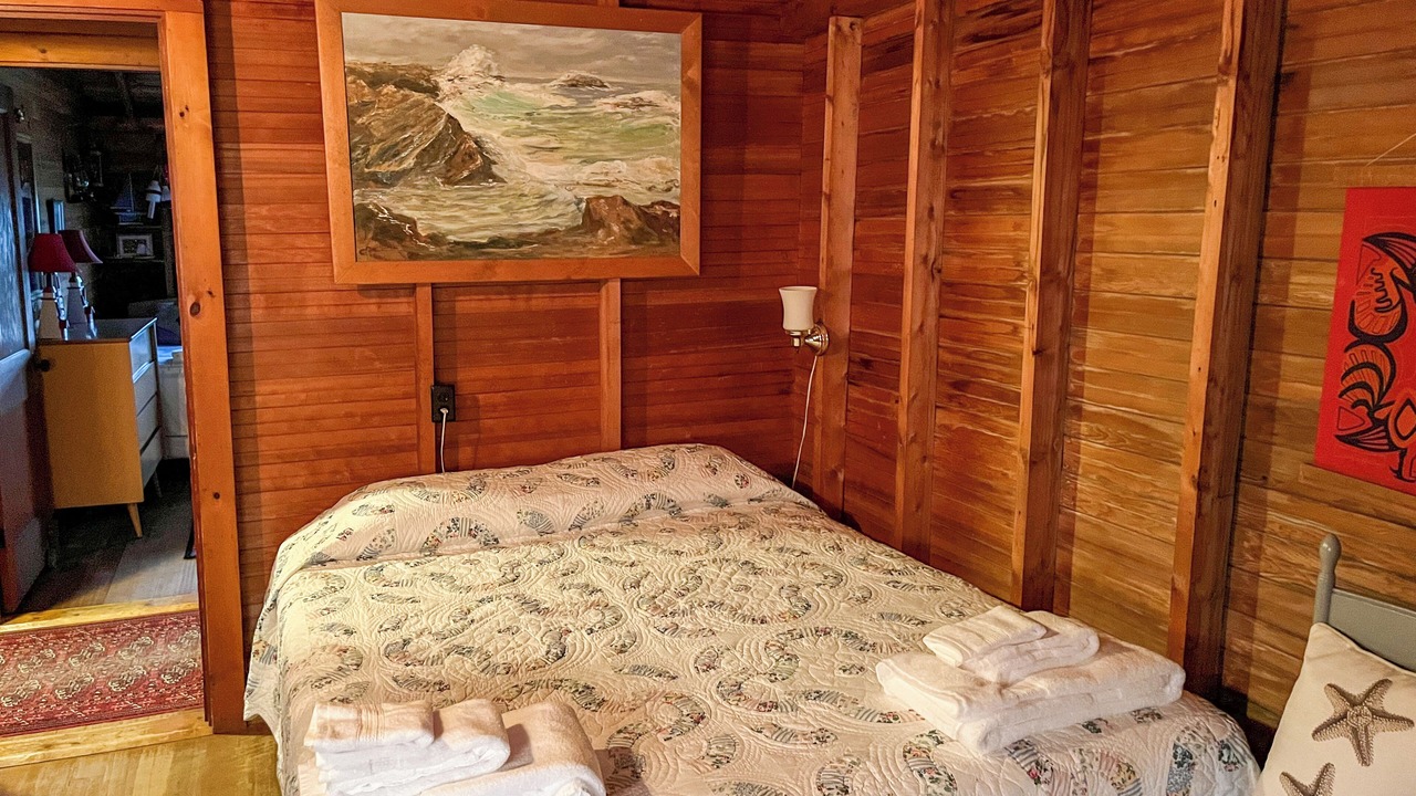 Photo of Bedroom in Harpswell