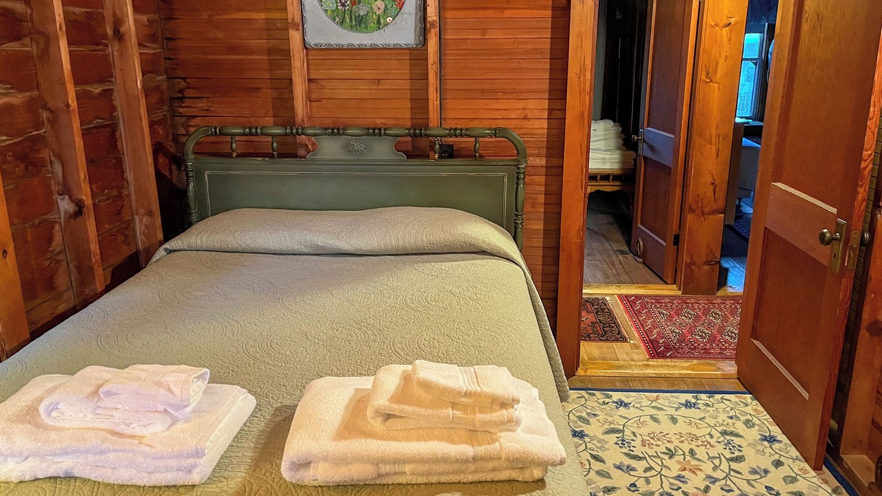 Photo of Bedroom in Harpswell