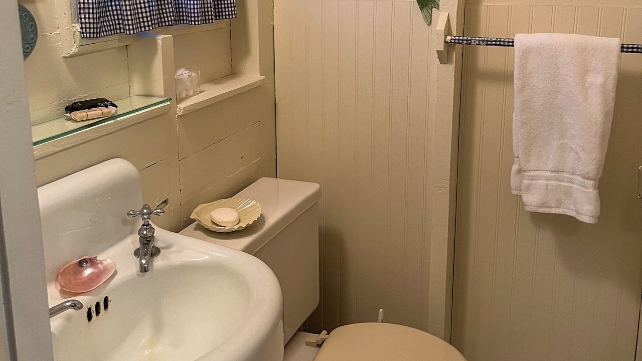 Photo of Bathroom in Harpswell