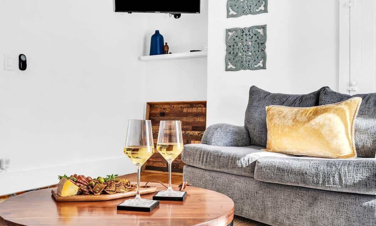 Photo of Livingroom in Oakdale