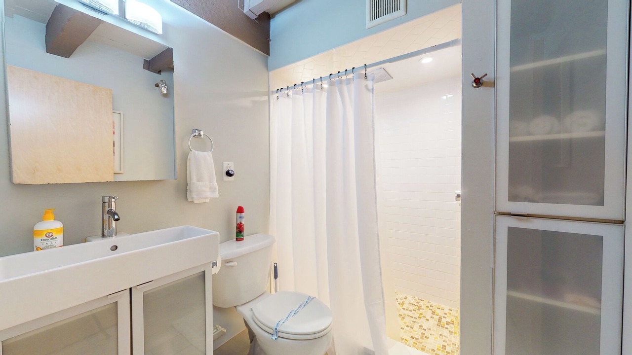 Photo of Bathroom in Government Center