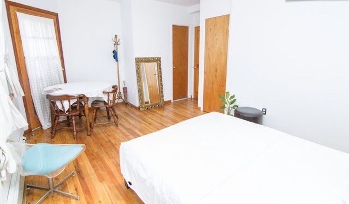 Photo of Bedroom in Chinatown