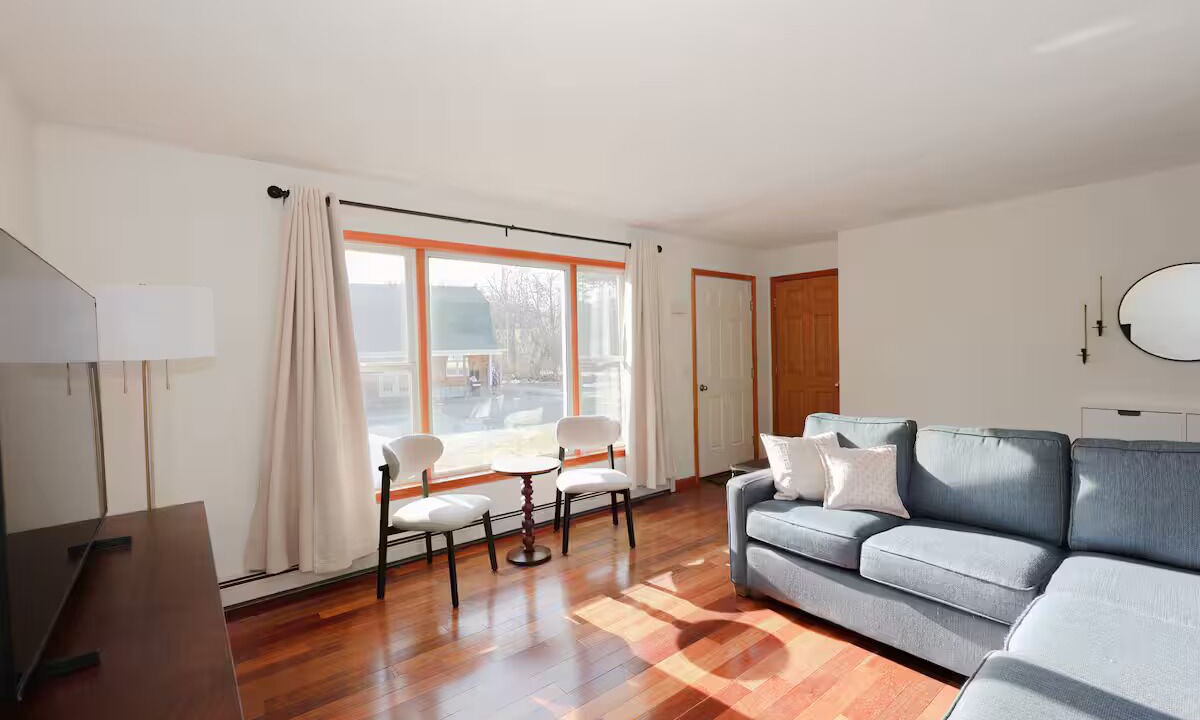 Photo of Livingroom in Wells