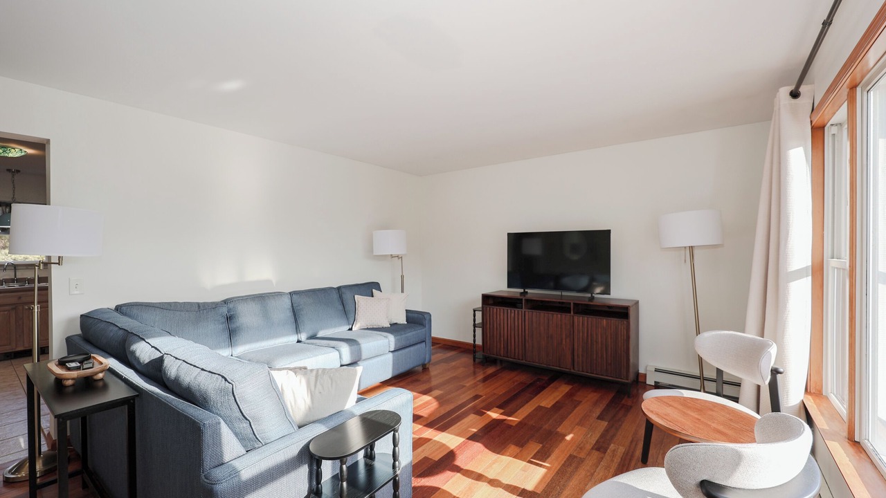 Photo of Livingroom in Wells