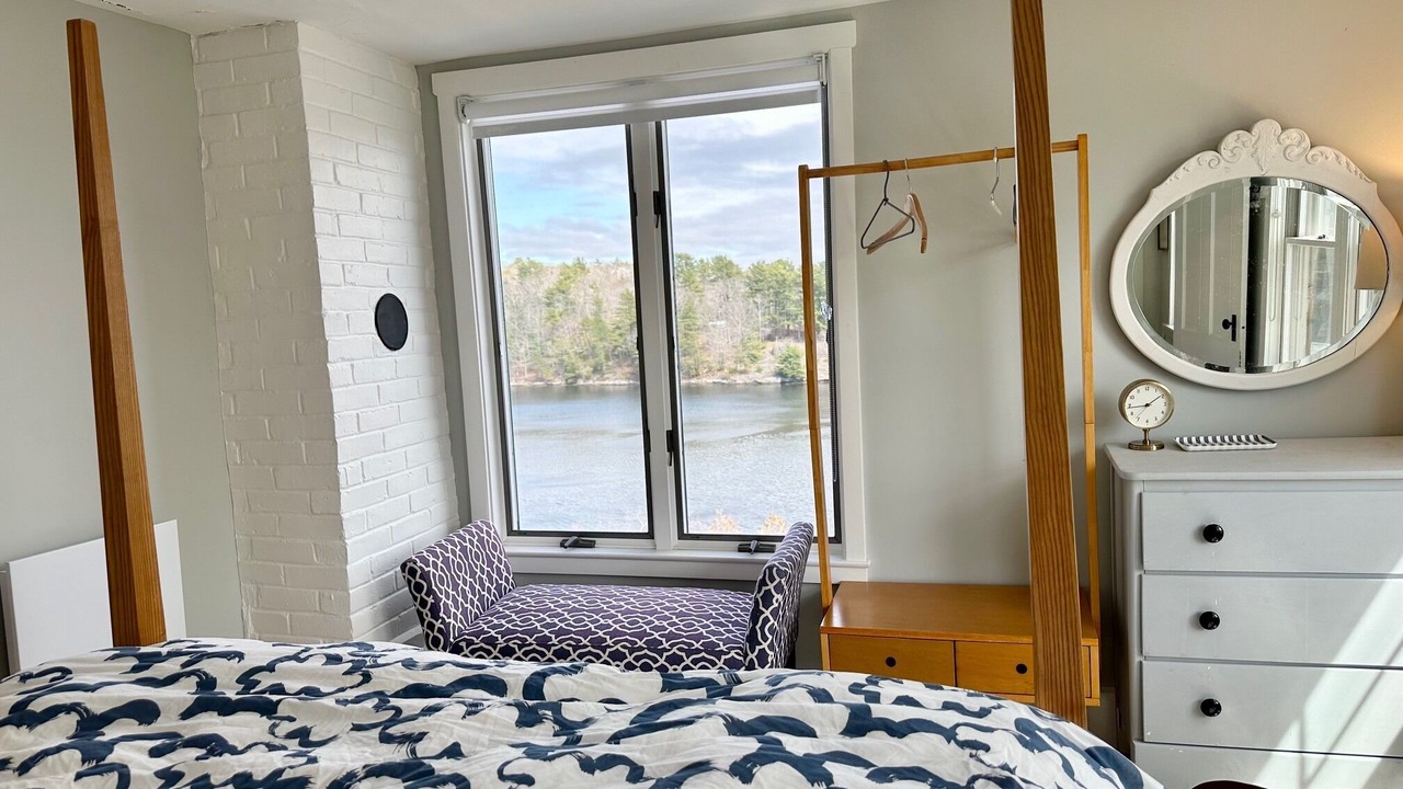 Photo of Bedroom in Phippsburg