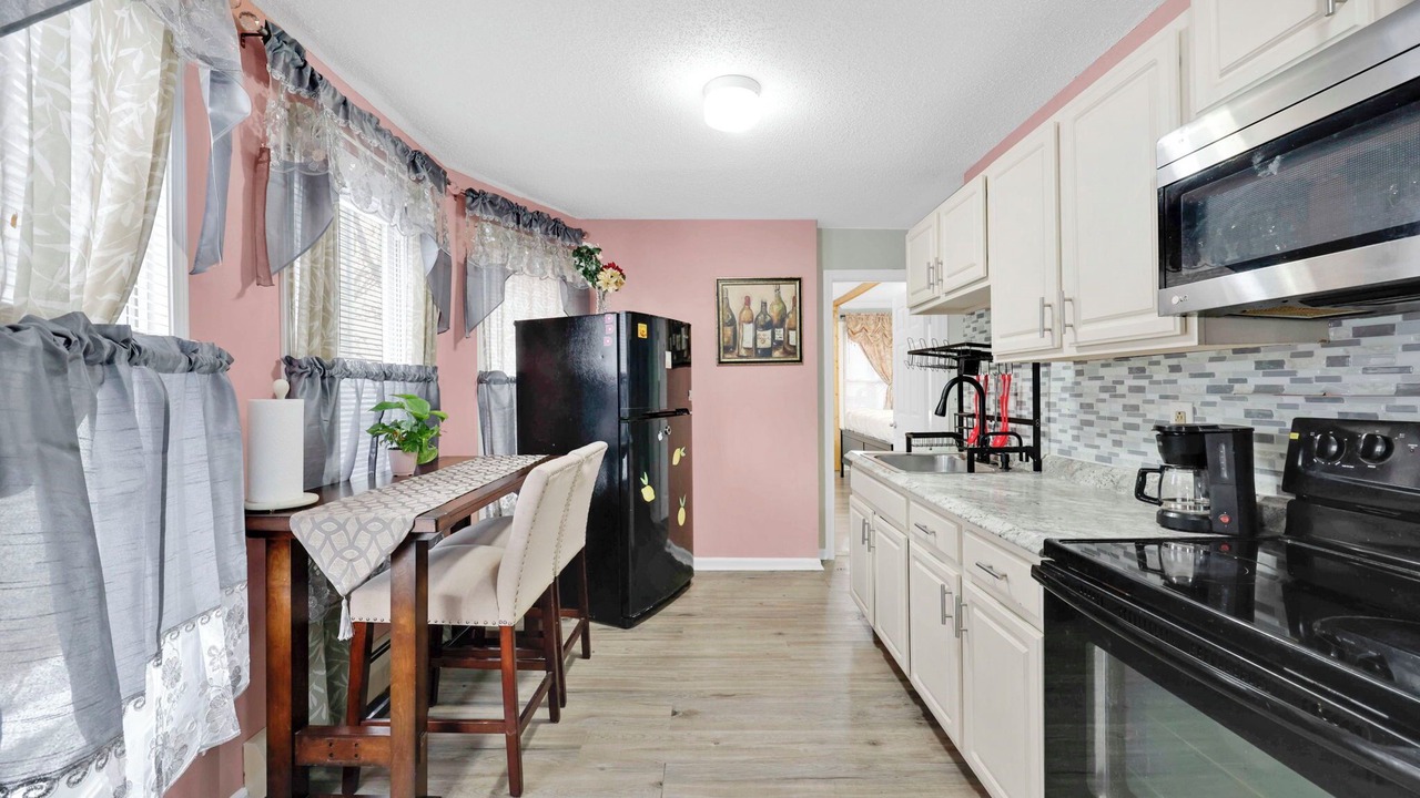 Photo of Kitchen in Asylum Hill