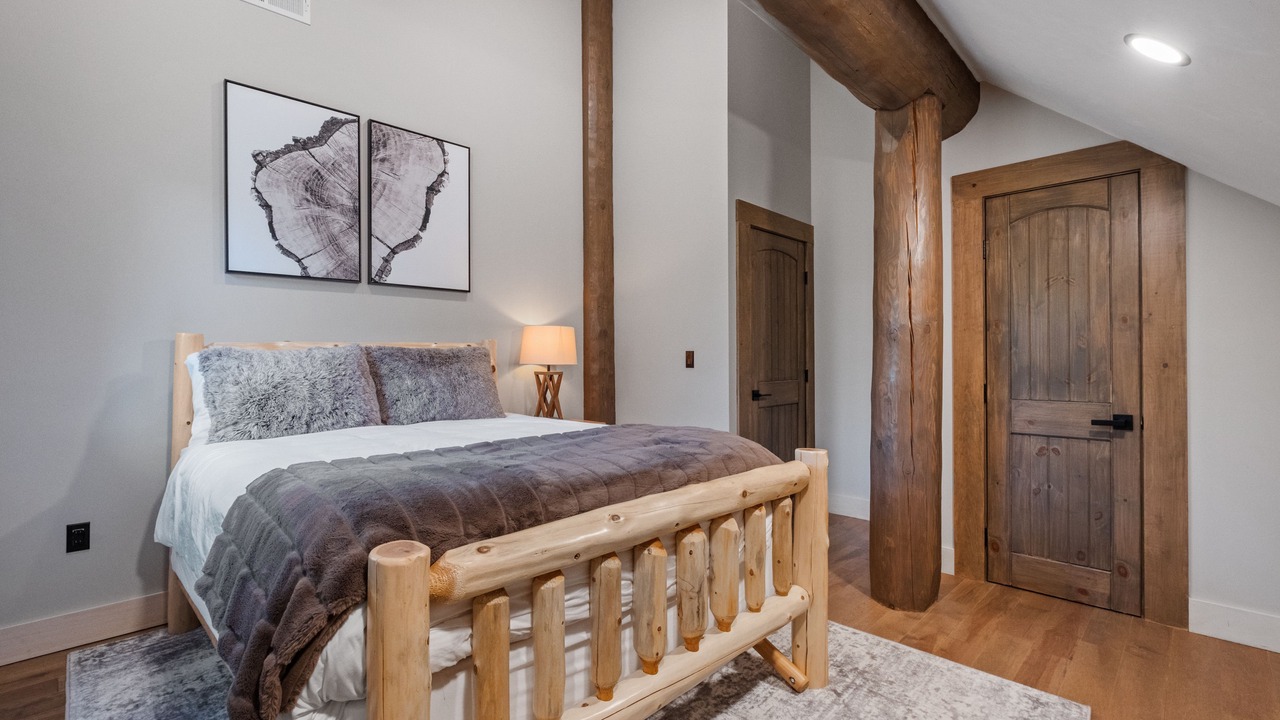 Photo of Bedroom in Bartlett