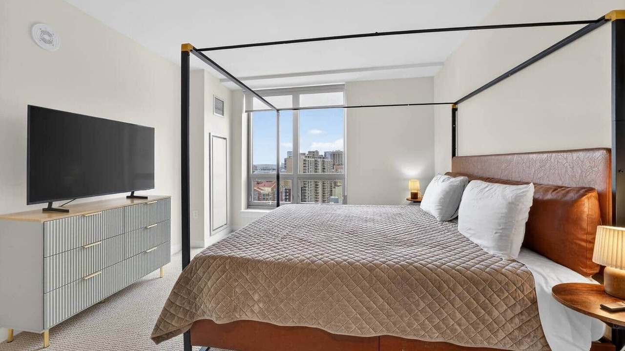 Photo of Bedroom in Downtown Boston