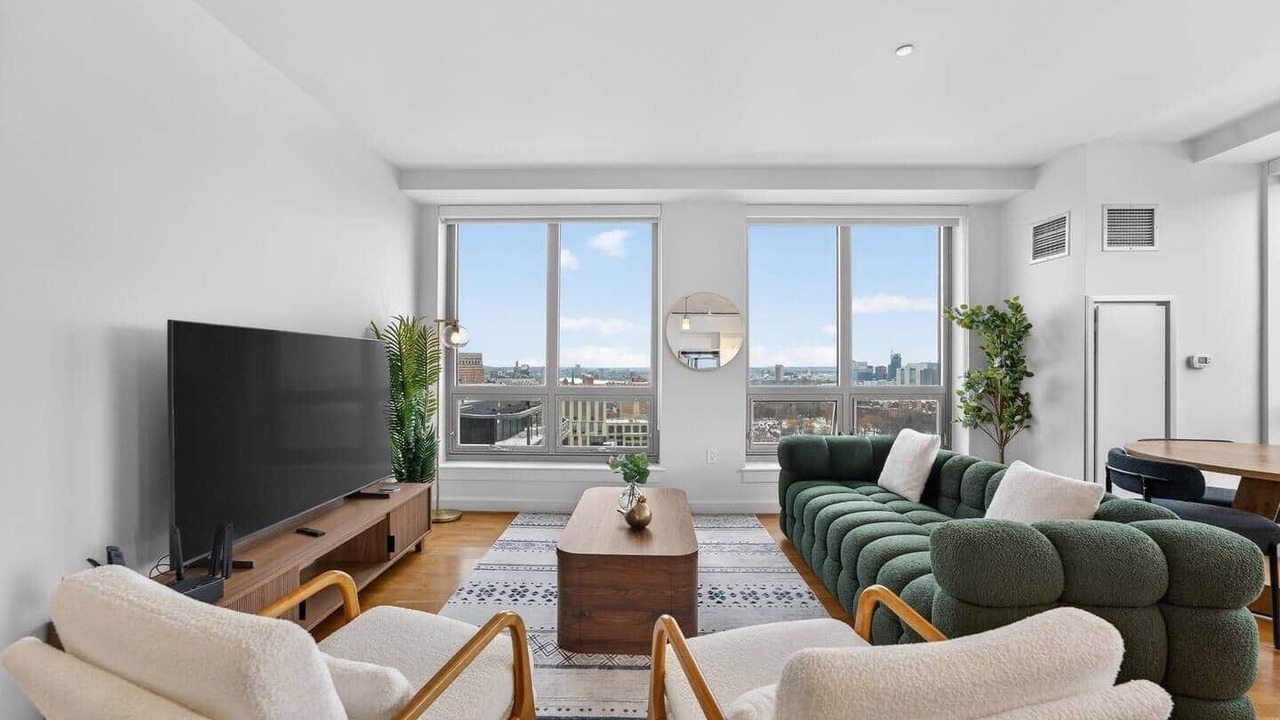 Photo of Livingroom in Downtown Boston