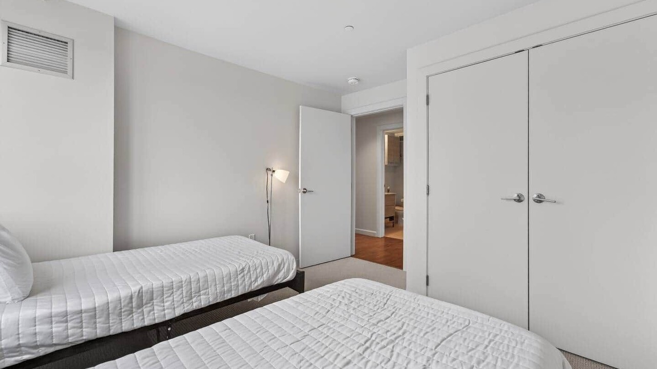 Photo of Bedroom in Downtown Boston