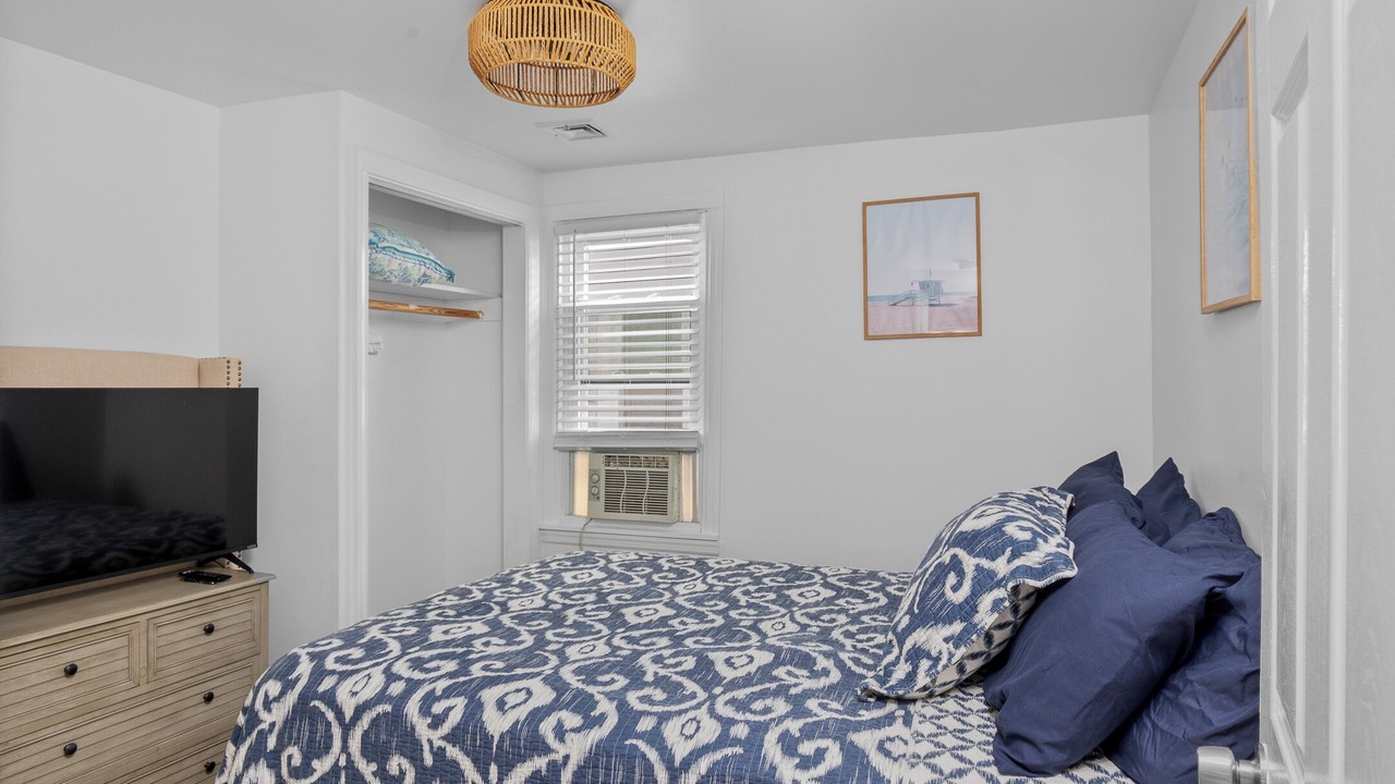 Photo of Bedroom in Manasquan