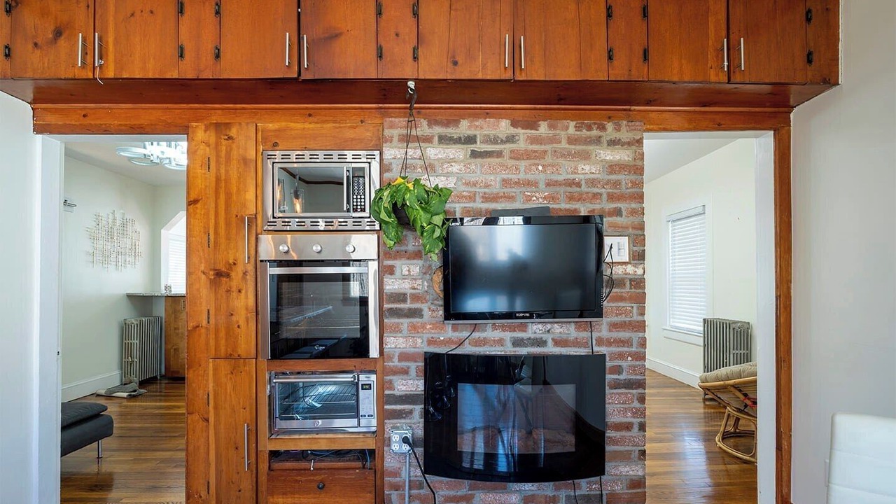 Photo of Livingroom in Avon