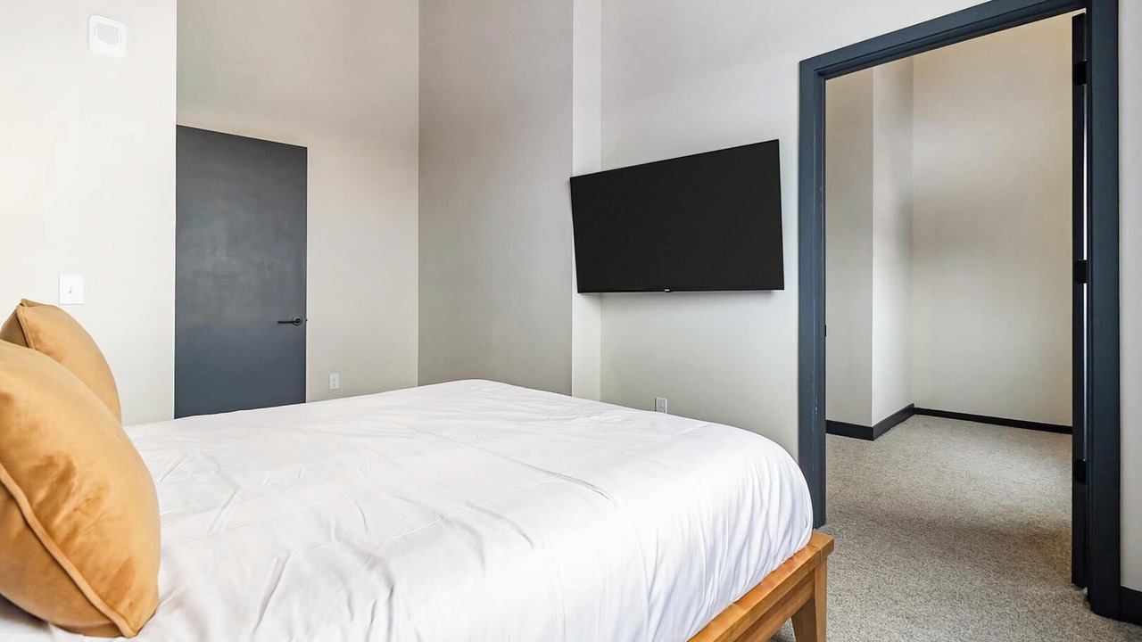 Photo of Bedroom in Downtown Hartford