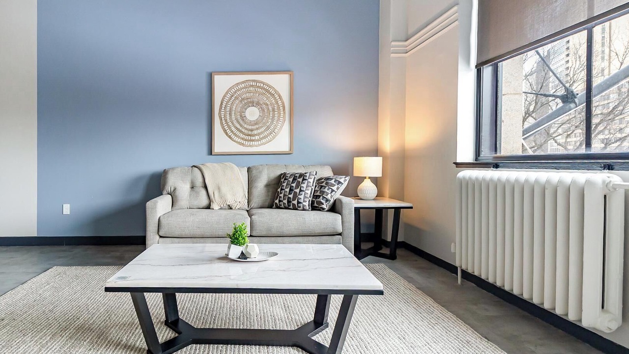 Photo of Livingroom in Downtown Hartford