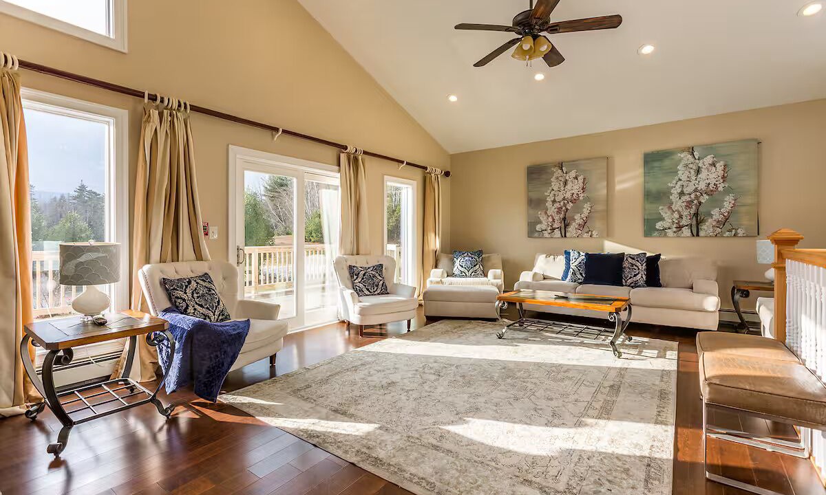 Photo of Livingroom in Londonderry