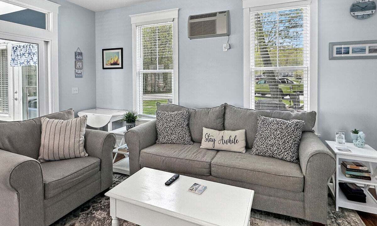 Photo of Livingroom in Ogunquit - Wells